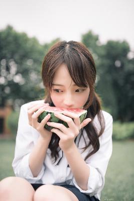 震惊！免费观看高清视频？途牛办公室真实事件引发热议！